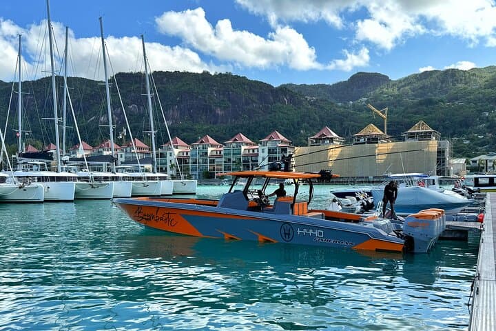 Private High-Speed Boat Transfer from Mahé to Praslin & La Digue photo 3