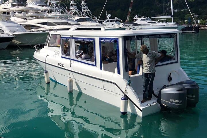 Private High-Speed Boat Transfer from Mahé to Praslin & La Digue photo 6