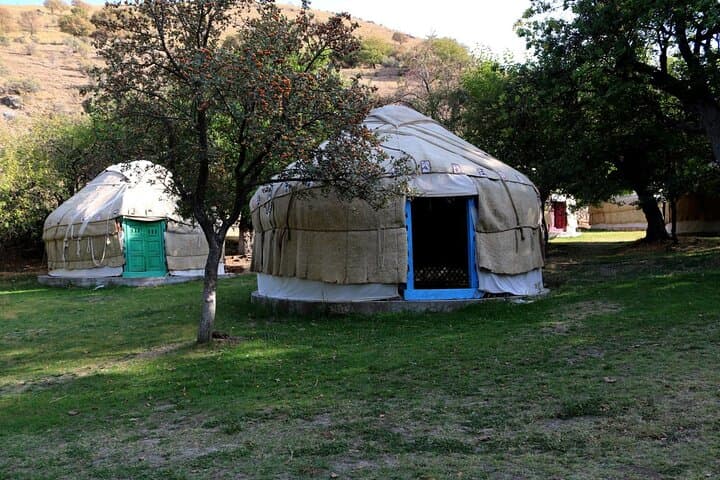 Nuratau Mountains 3-Day Hiking Tour — Homestay, Yurt Camp & Lake Aydarkul photo 3