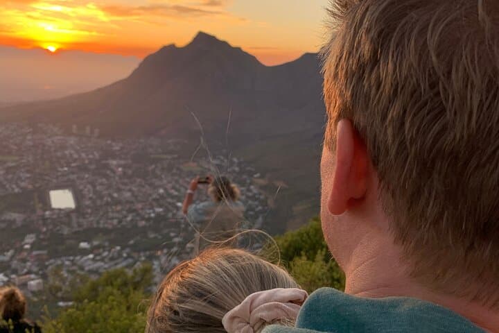 Sunrise & Sunset Hike on Lion's Head — Guided Cultural Walk in Cape Town photo 6