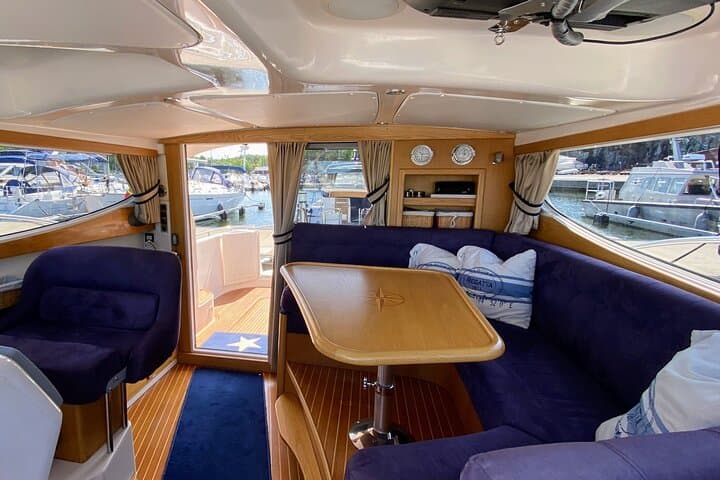 Private 4-Hour Yacht Cruise Through Stockholm's Archipelago photo 3