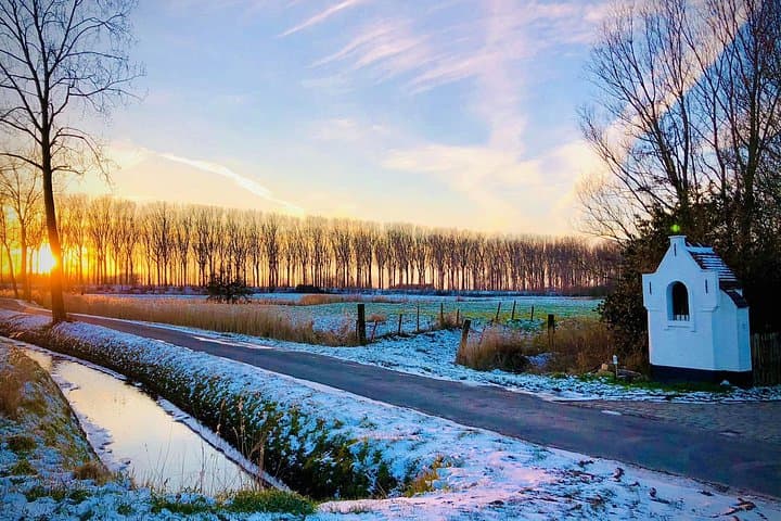 Cycle to Damme: Medieval Village Day Ride from Bruges photo 1