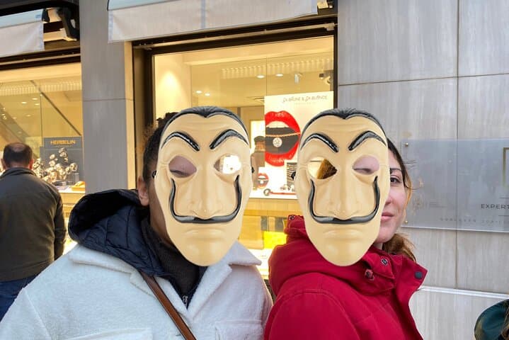 Outdoor Escape Game in Tours — Team Heist City Adventure photo 3