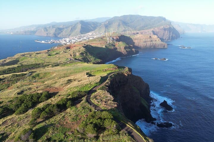 Madeira East Coast Cabriolet Road Trip: Ponta de São Lourenço to Pico do Arieiro photo 5