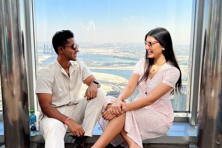 At the Top: Burj Khalifa Levels 124–125 — Dubai Skyline Views & Audio Guide