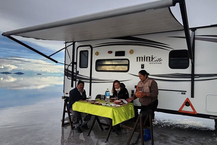 RV Camper Under the Stars: 3-Day Uyuni Overlander on the Salar de Uyuni photo 4