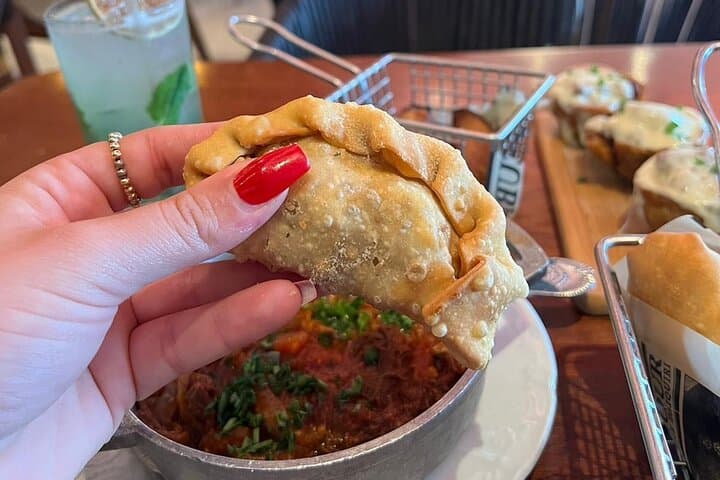 Little Havana Food and Walking Tour in Miami: Cuban Eats, Cigar Makers & Culture photo 3