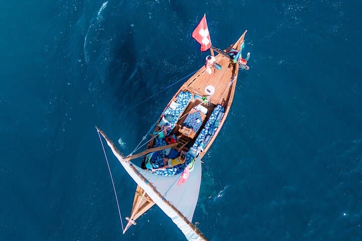 Half-Day Dhow Sail to Tumbatu Island — Snorkel Pristine Reefs from Kendwa