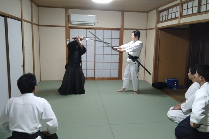 Private Samurai and Martial Arts Experience in Gifu — Sword Handling & Jujutsu photo 4