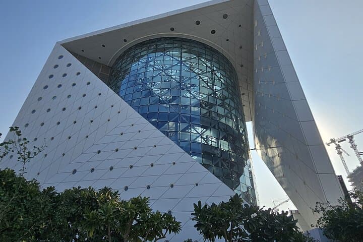 Explore Dubai's Green Planet: Indoor Rainforest Adventure at City Walk