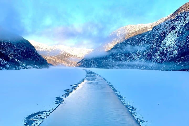 Private Ice-Bathing Yacht Cruise from Bergen into the Fjords photo 1