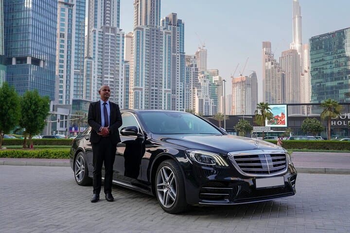 Private Dubai Airport to City Transfer — Seamless DXB Pickup