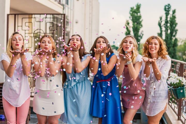 Amsterdam City Challenge: Interactive Bachelor & Bachelorette Team Game photo 2