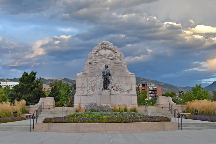 Salt Lake City Scavenger Hunt: Self-Guided Historic Walking Game photo 2