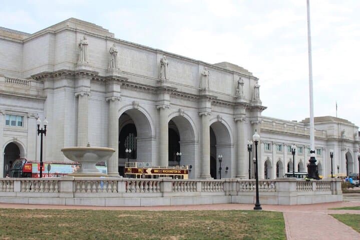 DC VIP Transfer: Private Airport Pickups & Drop-offs for DCA, IAD & BWI photo 6