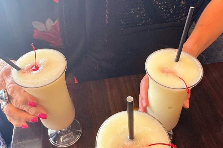 Explore South Beach Like a Local: Miami Beach Food & Drinks Tasting Walk photo 2