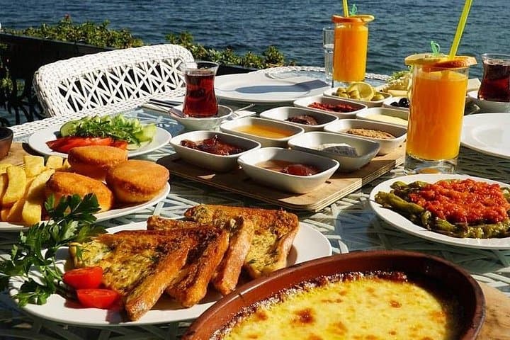 Private Sapanca, Maşukiye & Kartepe Day Trip from Istanbul: Lake Walks, Waterfalls and Mountain Activities