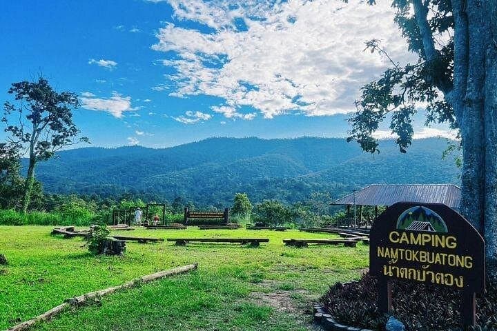 Sticky Waterfall Day Transfer from Chiang Mai — Bua Tong Falls & Chet Si Fountain photo 3