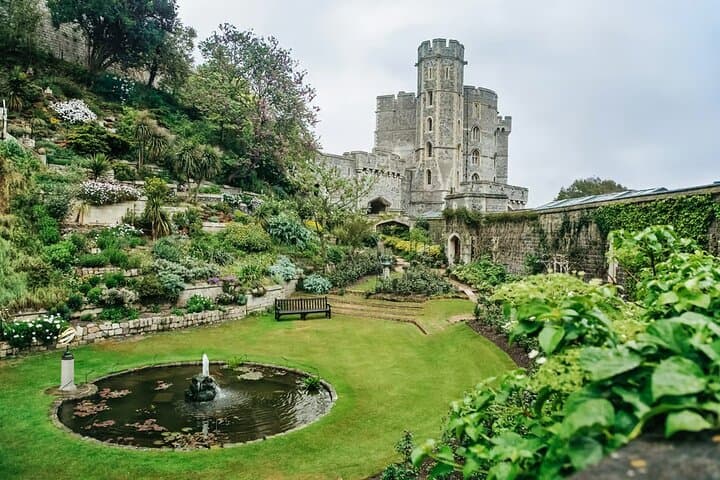 Stonehenge, Windsor & Bath: Full-Day Tour from London photo 4