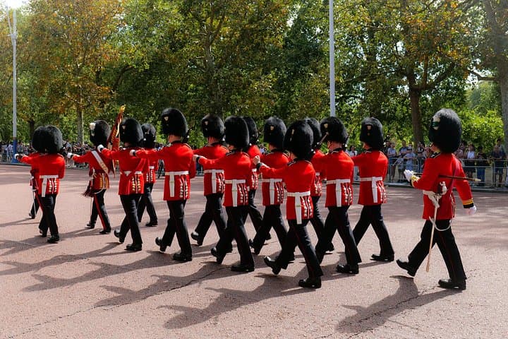 Classic London Bike Tour: See the Highlights with a Local Guide photo 6