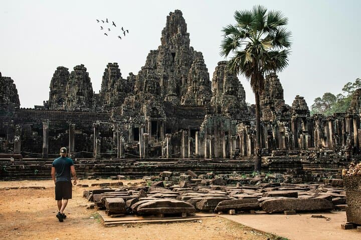 20-Day Southeast Asia Highlights: Vietnam Cambodia & Thailand Cultural Adventure photo 2