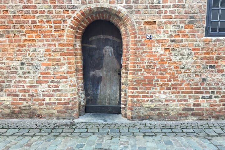 Puzzle Tour in Lübeck with Pelle: Interactive Old Town Scavenger Hunt photo 5