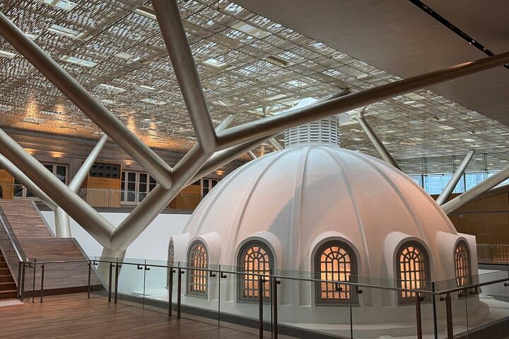 Historic Civic District Walking Tour: Singapore's Colonial Landmarks photo 3