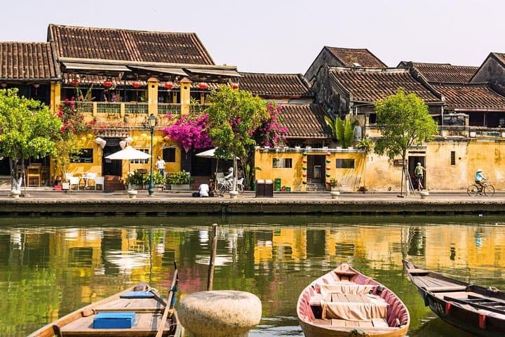 Hoi An Half-Day Old Town Tour and Evening Lantern Release on the Hoai River photo 2