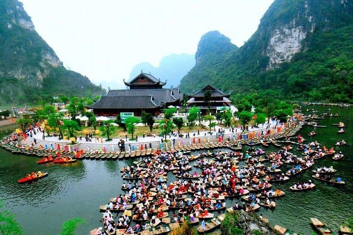 Hoa Lu & Tam Coc Day Trip from Hanoi — Bamboo Boat, Cycling and Ancient Capital photo 2