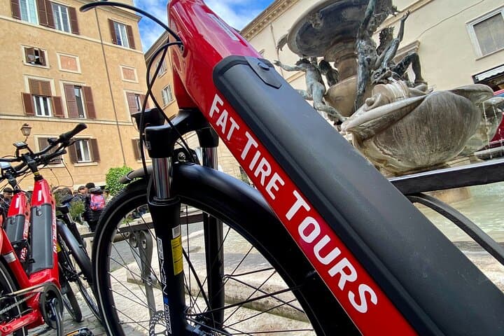 Best of Milan Electric Bike Tour: Duomo, Navigli & Sforza in 3 Hours photo 2