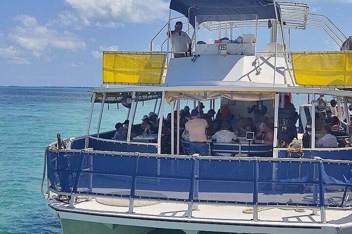 Playa del Carmen Catamaran to Isla Mujeres: Snorkel, Playa Norte & Open Bar photo 1