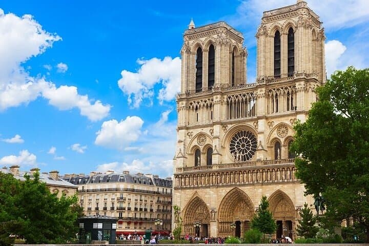 Rouen to Paris Private Tour: Eiffel Tower, Champs-Élysées & Louvre in One Day photo 6