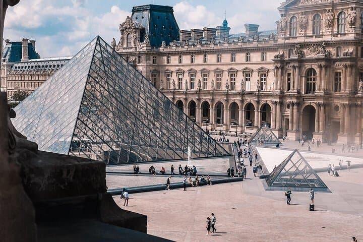 Rouen to Paris Private Tour: Eiffel Tower, Champs-Élysées & Louvre in One Day photo 3
