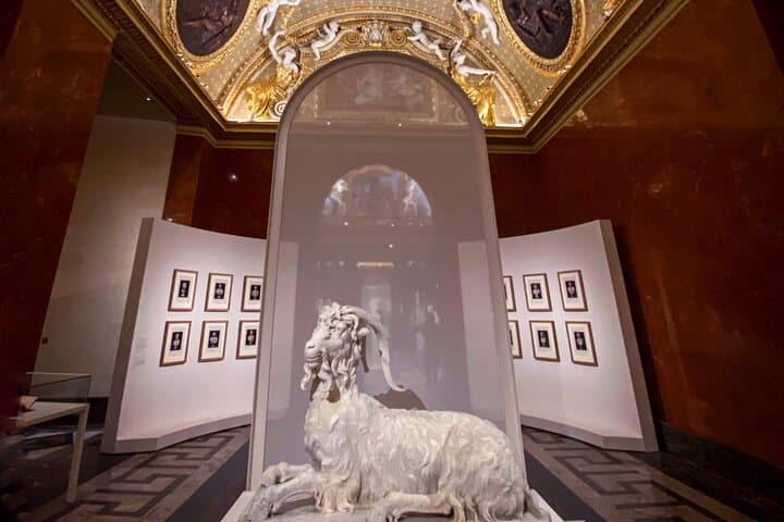 Inside the Louvre: Mona Lisa Access and Highlights Guided Tour photo 3