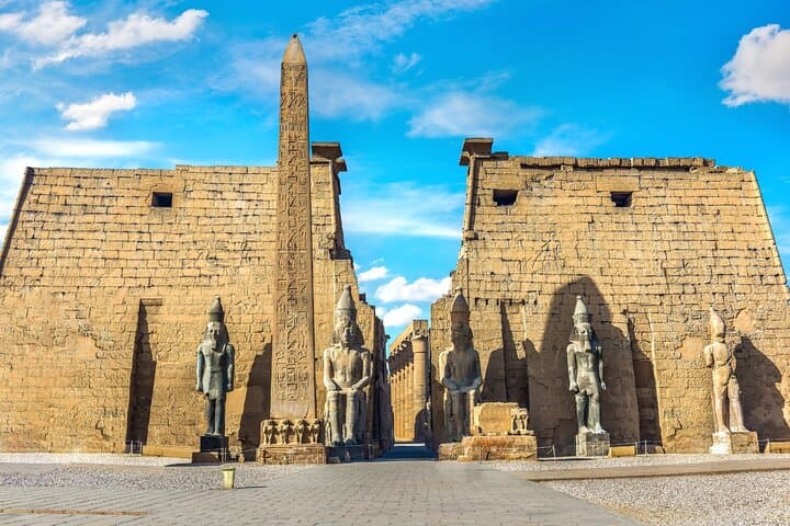 4 Days in Luxor: Karnak, Valley of the Kings and Dendera's Temple of Hathor photo 2
