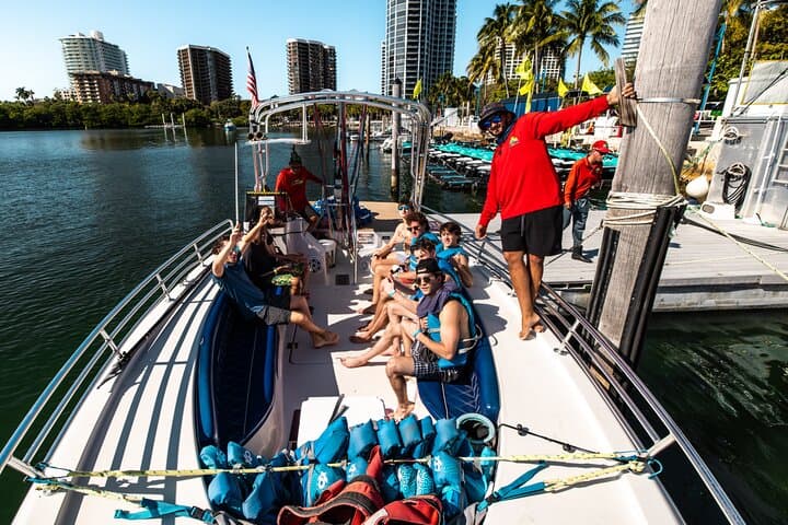 Parasailing in Miami: Dinner Key Scenic Flights with Miami Watersports photo 2