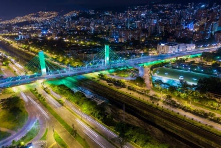 Medellin & Coffee Region Relocation Tour: 6-Day All-Inclusive Guide photo 2