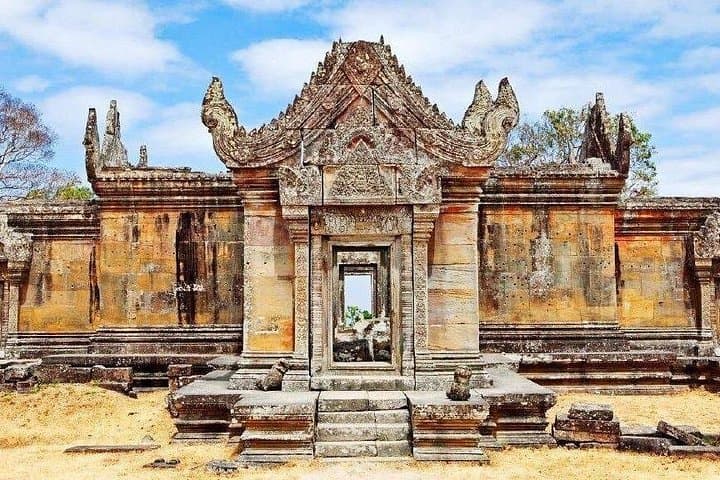 Preah Vihear and Koh Ker: Full-Day Private Temple Tour from Siem Reap photo 3
