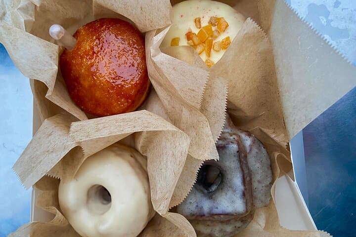 Sunrise Aerial Tram and Doughnuts: Morning Views of Portland from OHSU photo 5