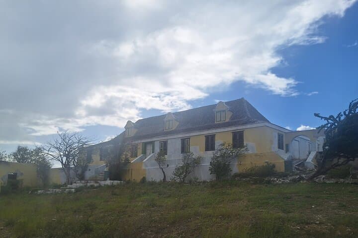 Beach-Hopping Banda Bou: Hidden Gems of Curaçao with a Local Guide photo 2