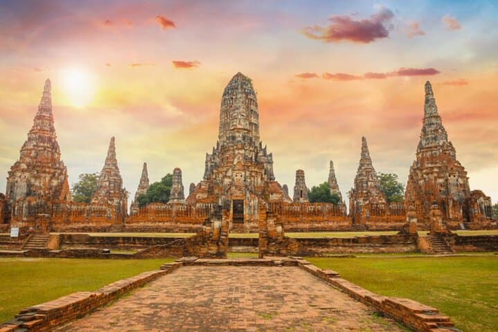 Private Ayutthaya Day Tour — Explore 4 Ancient Temples from Bangkok
