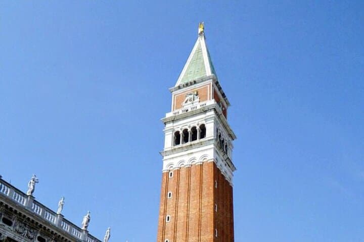 One-Way Private Scenic Drive to Venice: Mountain Passes, Tunnels & Stops
