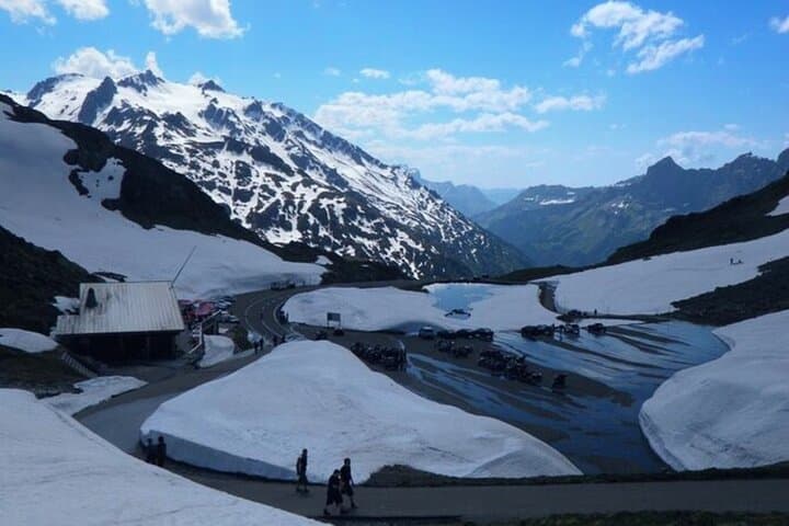 One-Way Private Scenic Drive to Venice: Mountain Passes, Tunnels & Stops photo 5