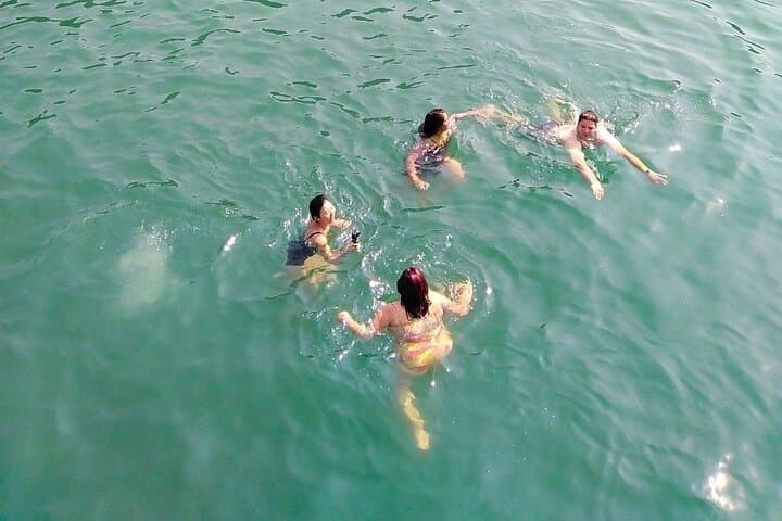 Paddle Lan Ha Bay: 2-Hour Private Canoe from Ha Long photo 3