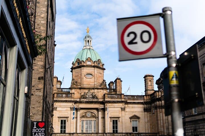 Self-Guided Edinburgh Walking Tour — Royal Mile to Arthur's Seat photo 5