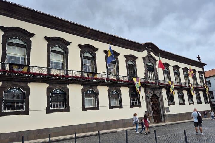 Funchal Walking Tour: Explore Lavradores Market, Cathedral & Hidden Streets photo 4