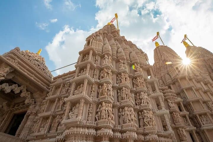 BAPS Hindu Mandir Abu Dhabi: Private 6‑Hour Cultural Tour from Dubai photo 6