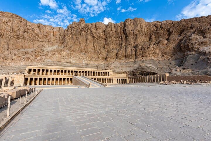 4 Days in Luxor: Karnak, Valley of the Kings and Dendera's Temple of Hathor photo 5
