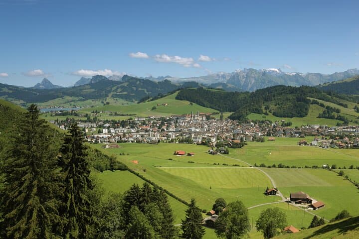 Rapperswil, Cheese & Lindt Chocolate Day Trip from Zurich photo 5