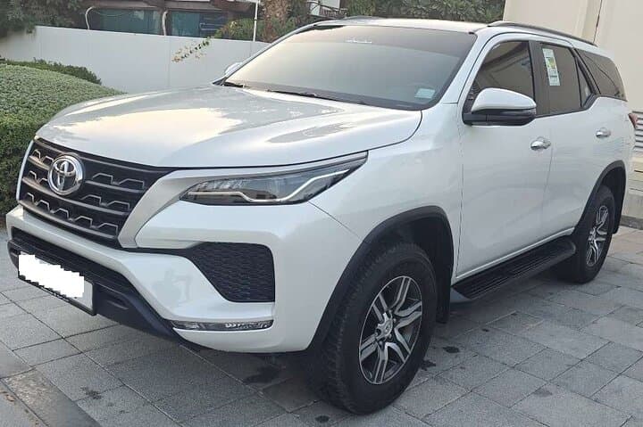 Seamless Dubai Airport Pick-Up — Private Transfers from DXB to Your Hotel photo 3